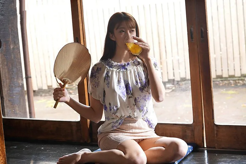 Mùa hè buồn chán ở quê nện bà xã gần nhà thiếu thốn vì lấy ông xã già