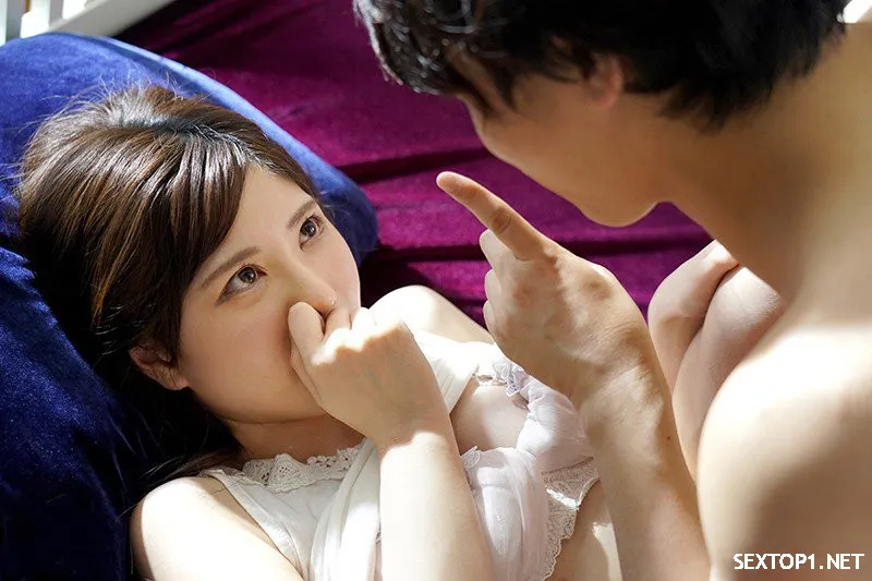 Dẫn bạn về nhà, bị người tình luôn vợ yêu của mình